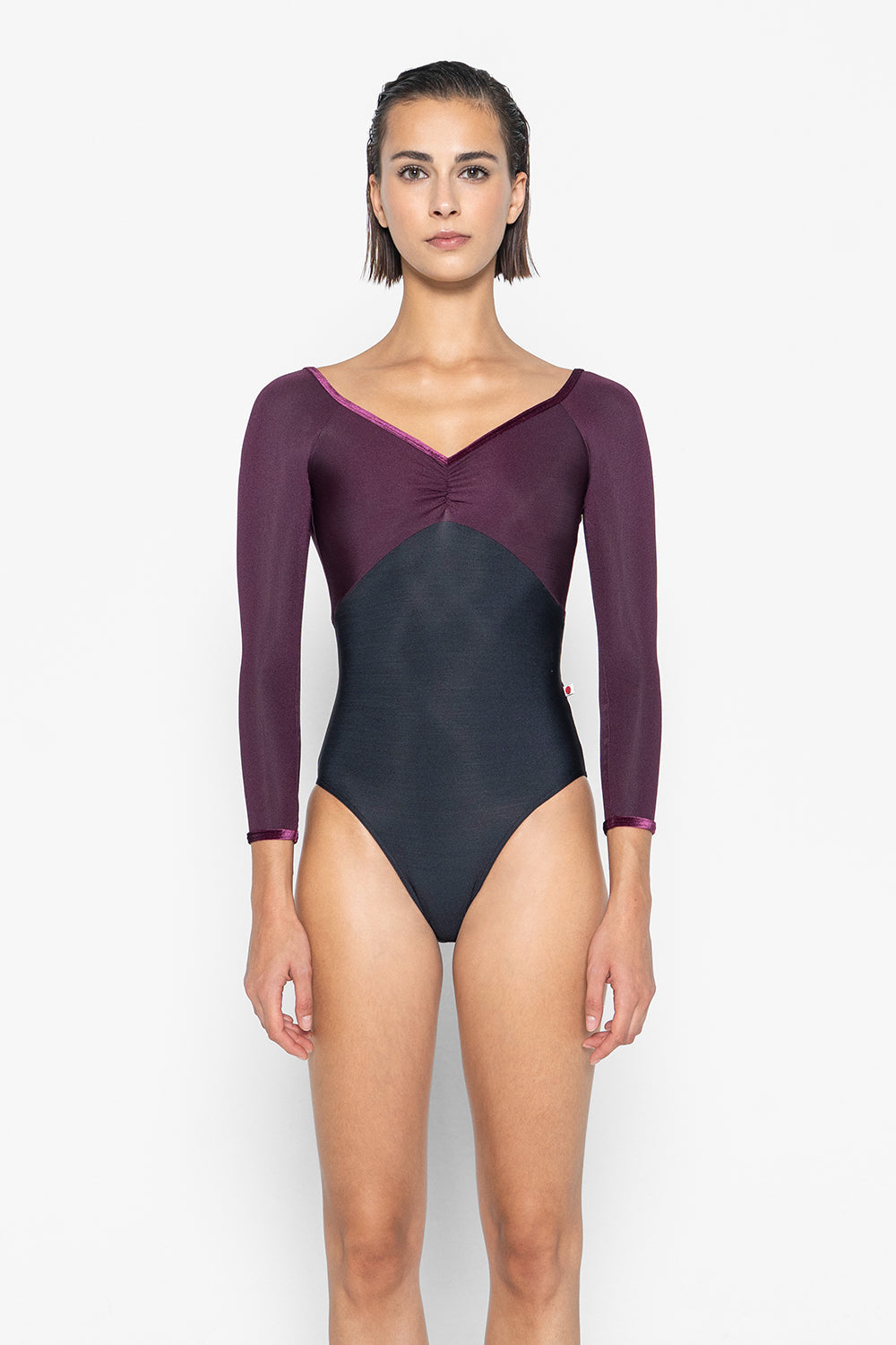 Elli leotard in N-Black body color with N-Opera top color & 3Q sleeves and V-Roxy trim color