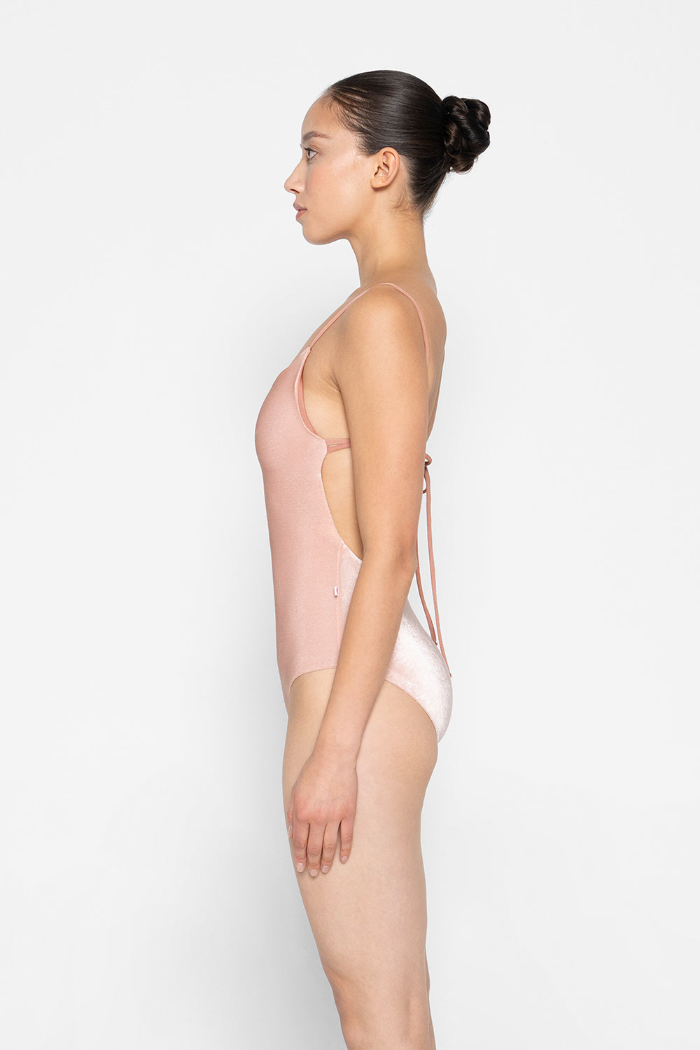 Romy leotard in V-Blush Body color with N-Rosewood inner pannel and N-Rosewood trim color