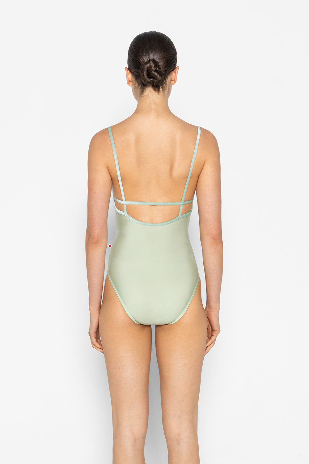 Heather leotard in N-Ginko body color with V-Meadow trim color