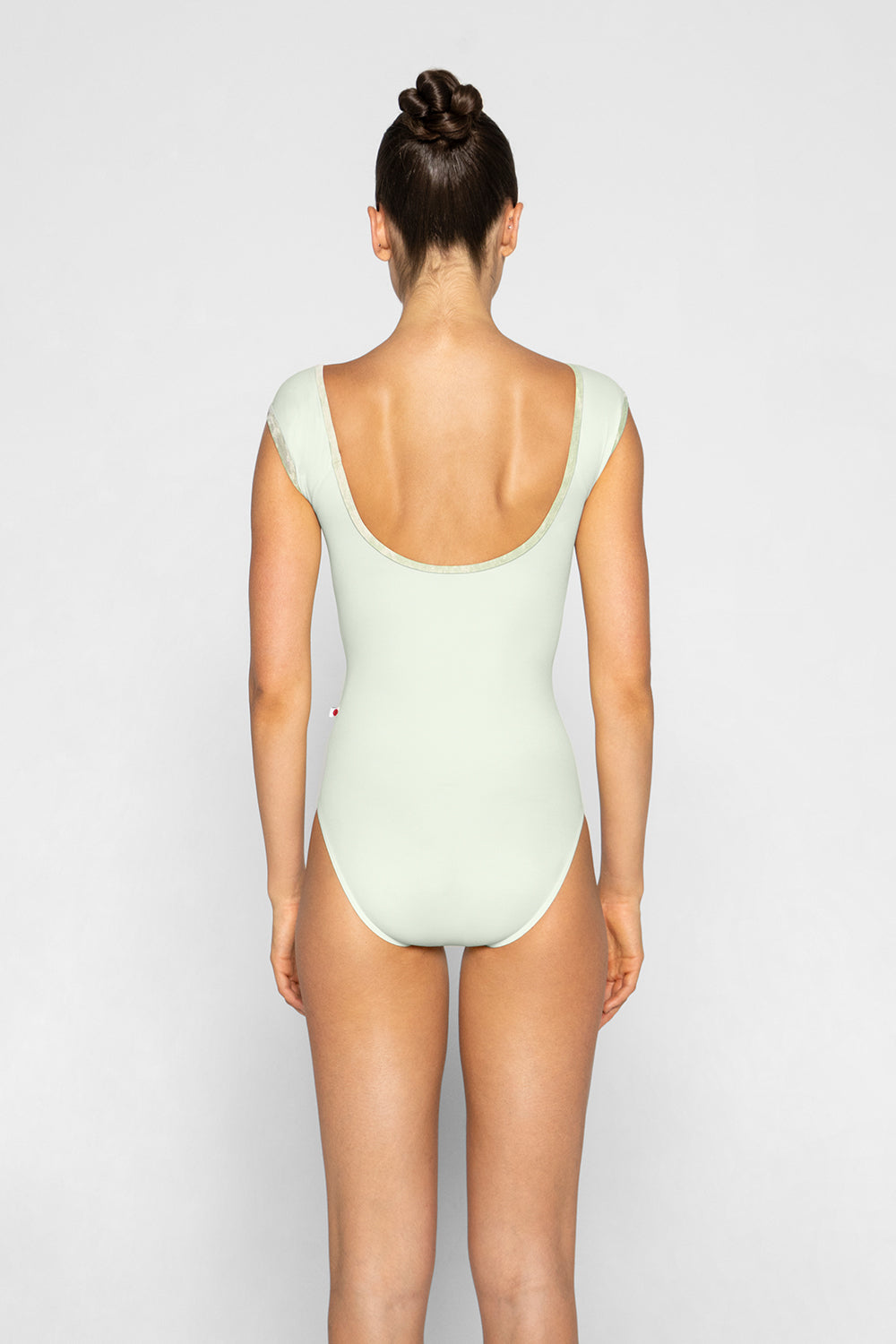 Wendy leotard in T-Pistachio body color with CV-Pistachio trim color