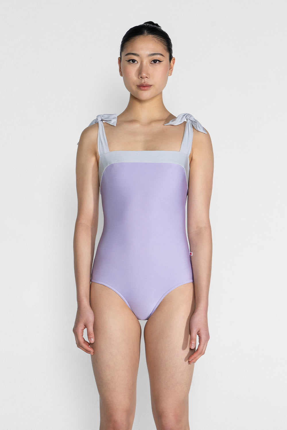 Mimi leotard in N-Poem body color with N-Silver top color