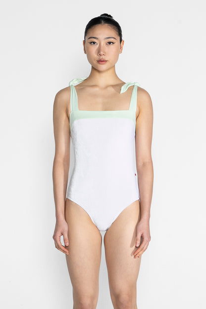 Mimi leotard in V-White body color with T-Pistachio top color